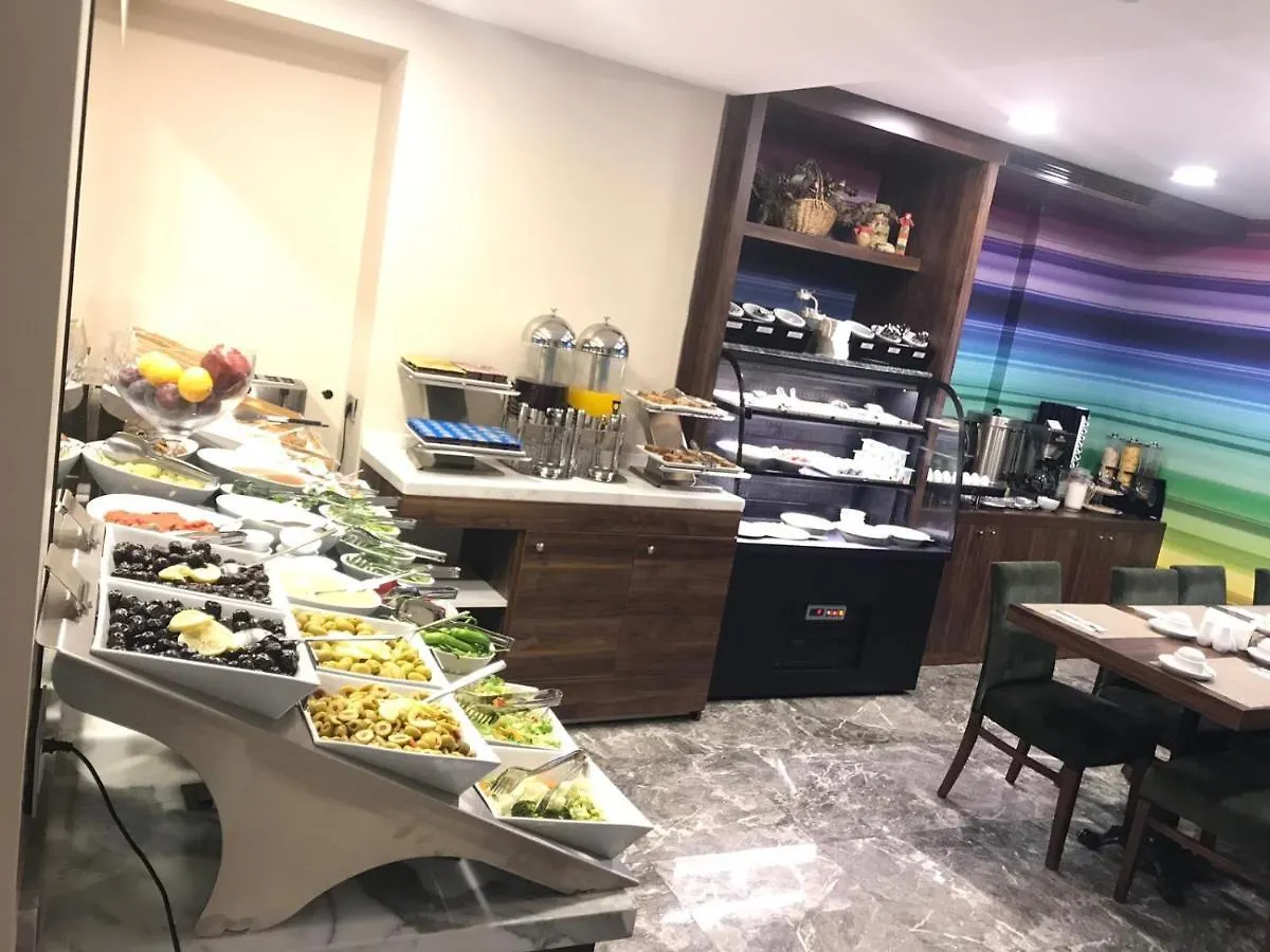 فندق أولد بورت اسطنبول تركيا