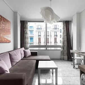https://studio-54-nilie-hospitality-mgmt.hotels-of-thessaloniki.com