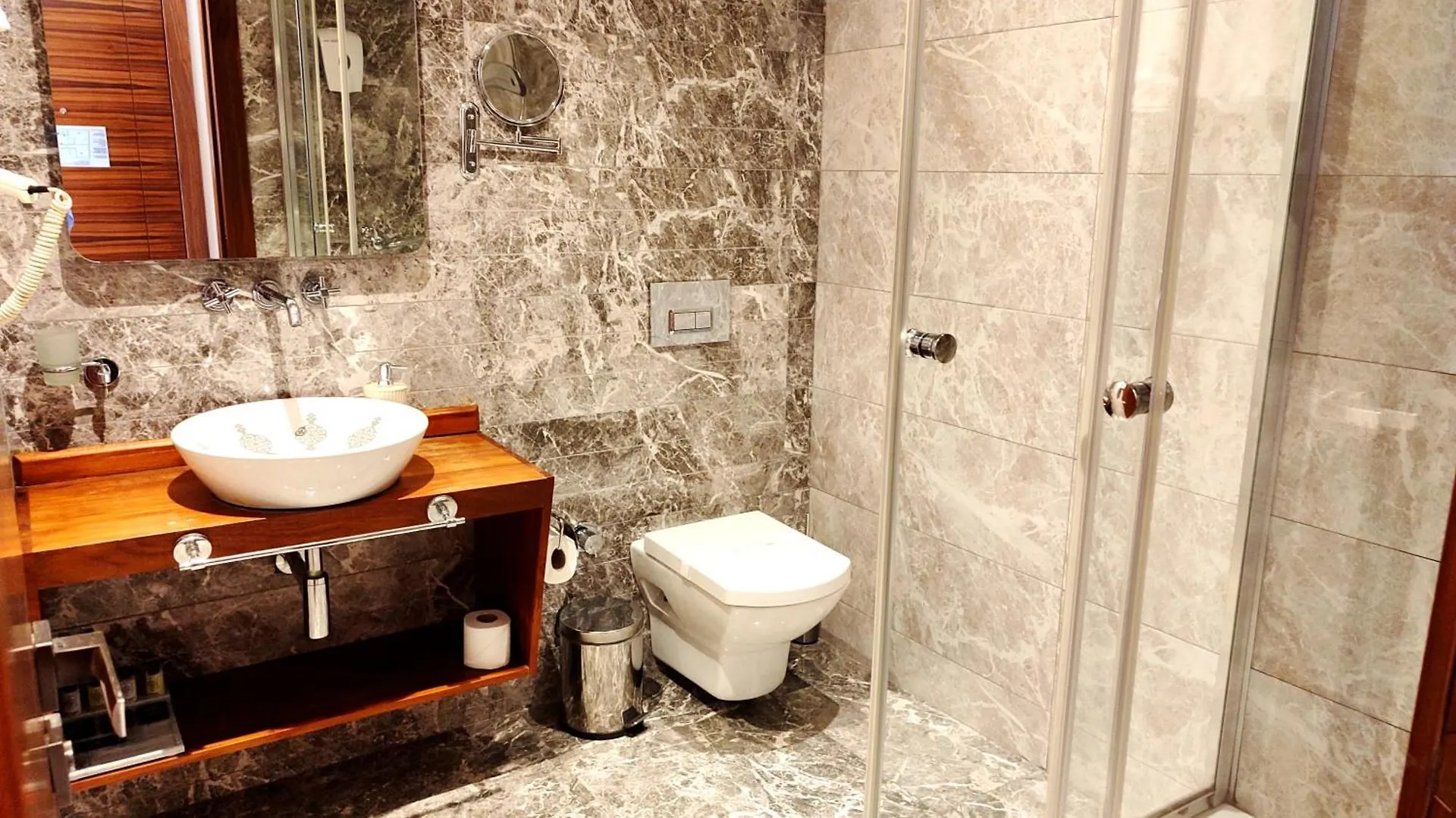Old Port Hotel Стамбул 3*,