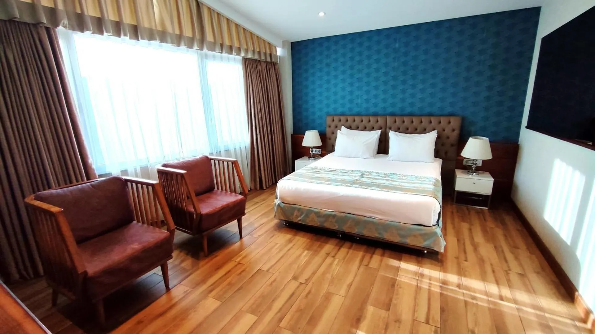 Old Port Hotel Стамбул