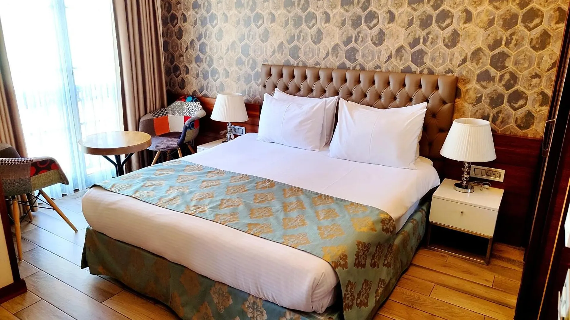 Old Port Hotel Стамбул